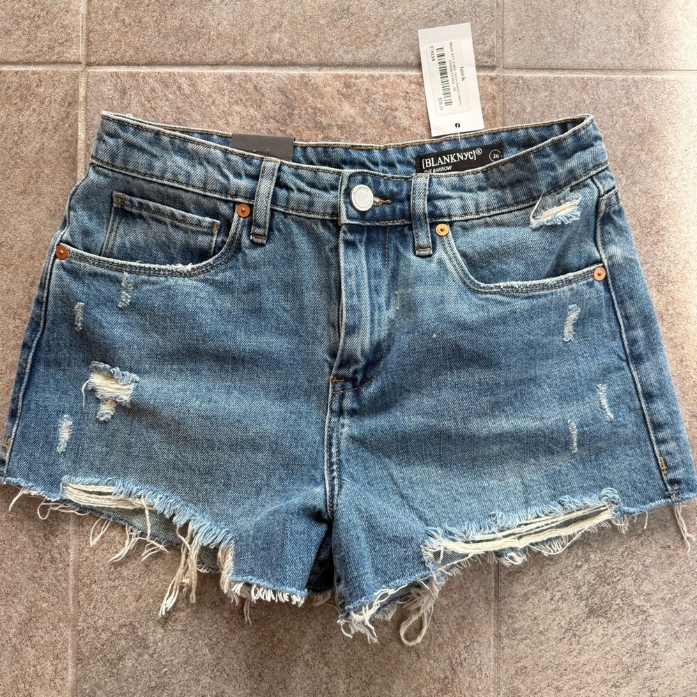 Blank NYC Frayed Distressed Medium Blue Denim Shorts Vintage High Rise Size 26